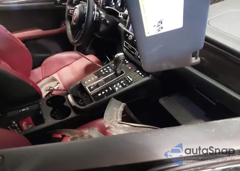 2023 Porsche Macan Gts z USA, uszkodzony, nr VIN WP1AF2A59PLB56733